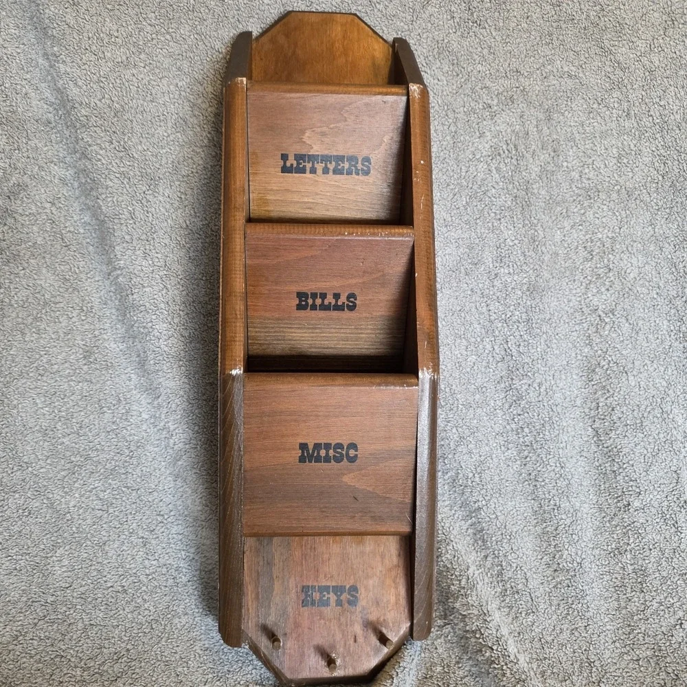 Vintage Wooden Mail Organizer Letter Bills KEY HOLDER WALL Mount 3 Slots